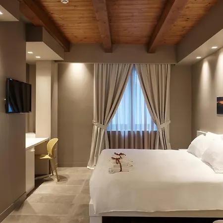 Il Casato Deluxe Scilla