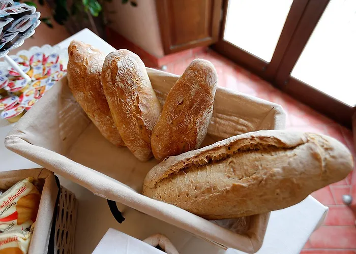 Il Casato Deluxe 3* シッラ