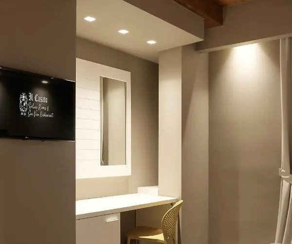 Il Casato Deluxe 3* シッラ